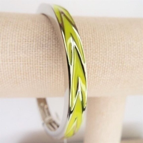 Lia Sophia Zenith Bangle Bracelet Lime Green & Silver Stretch 6.5" or 7.25" NWT - Picture 7 of 7